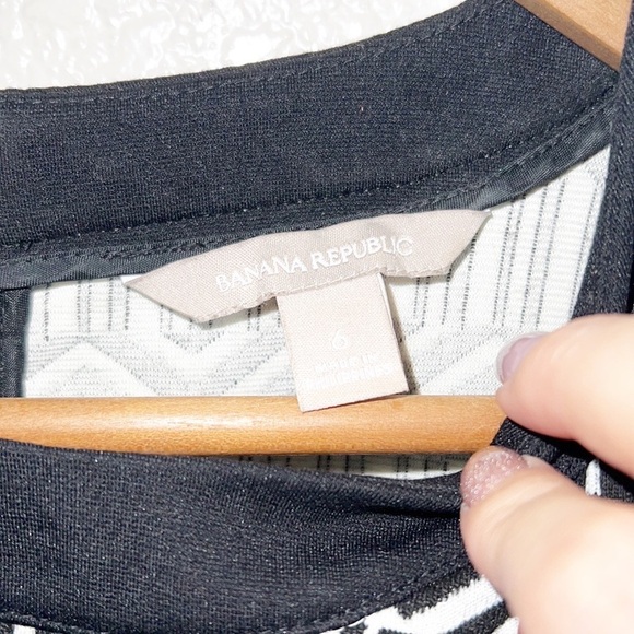 Banana Republic Patterned Short Sleeve Office Midi Dress - Picture 5 of 10